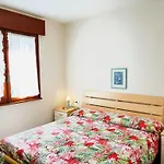 شقة Flat With Sunny Balcony *